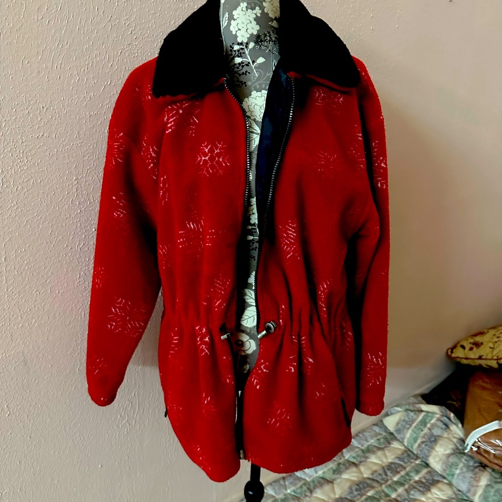 Snow ski jacket red with white snow flakes